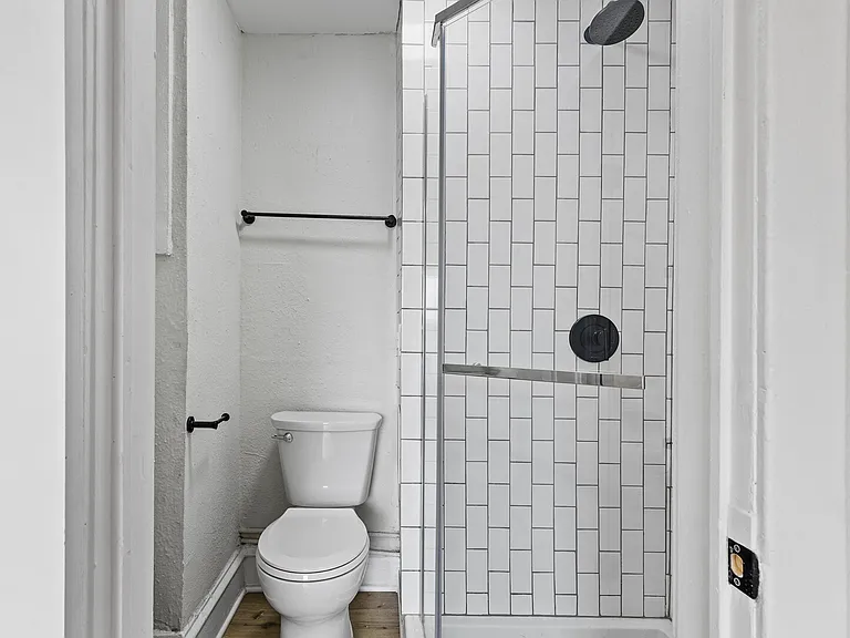 3101 Tyler St NE #4 — Photo 5