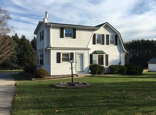 N6536 Seminary Rd, Oneida, WI 54155