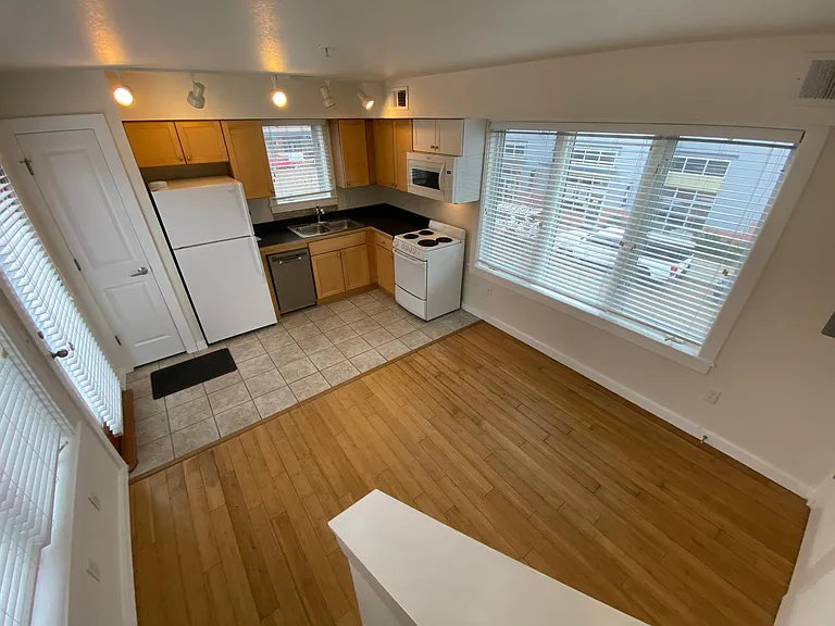 3237 Carbon Pl — Photo 5