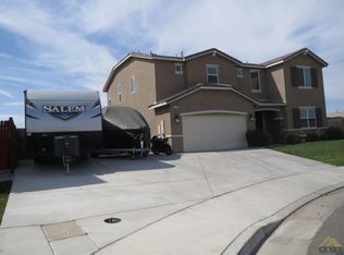 7303 Glitter Way, Bakersfield, CA 93313