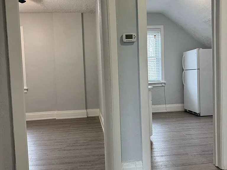 48 Walter St #A — Photo 10