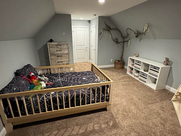 1245 Helmsdale Dr — Photo 30