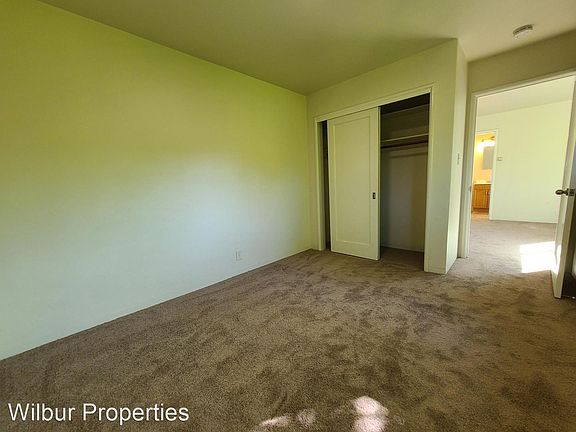 4th image of 259 Ramona St