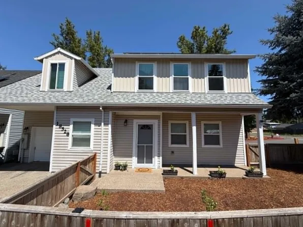 18528 SW McClarey Dr, Beaverton, OR 97007