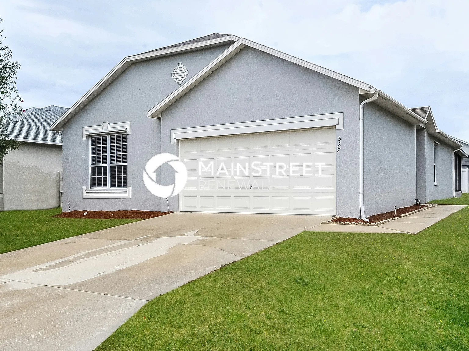 527 Madina Cir — Photo 2