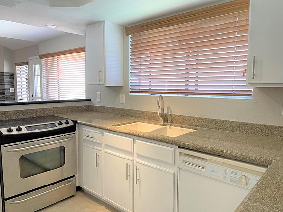 3rd image of 10235 N 31st St Unit 11