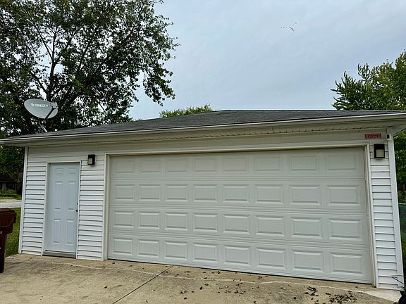4th image of 5 E Mulberry Dr