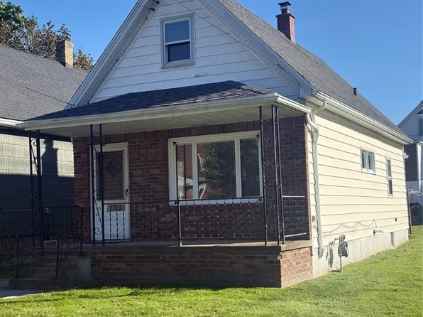 2723 Livingston Ave, Niagara Falls, NY 14303