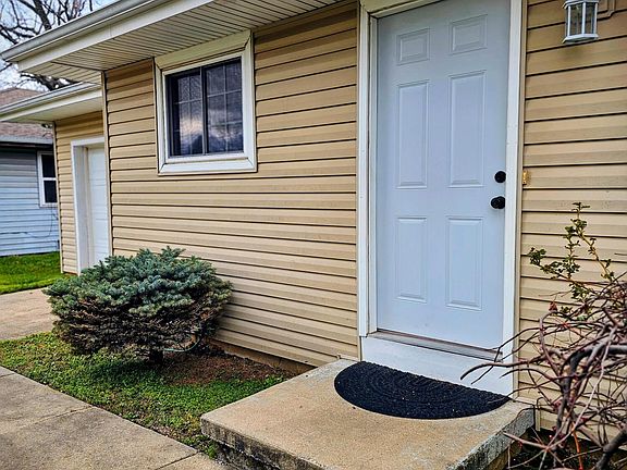 2nd image of 2565 E Atlantic Street