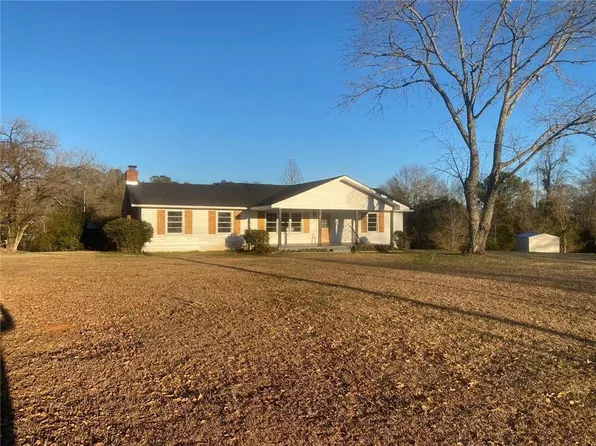 16464 State Highway 219, West Point, GA 31833