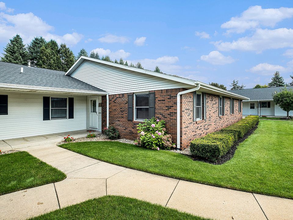 1st image of 2925 N Wentward Ct #129