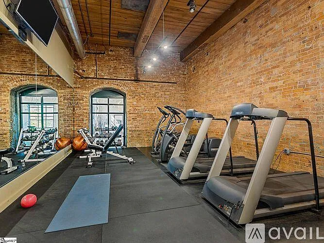 400 Mills Ave #209 — Photo 17