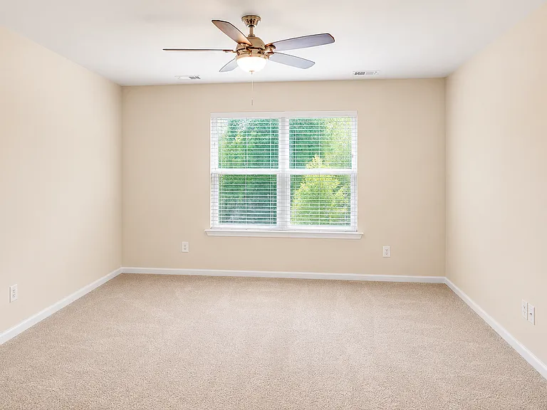 11 Tugaloo Dr — Photo 25