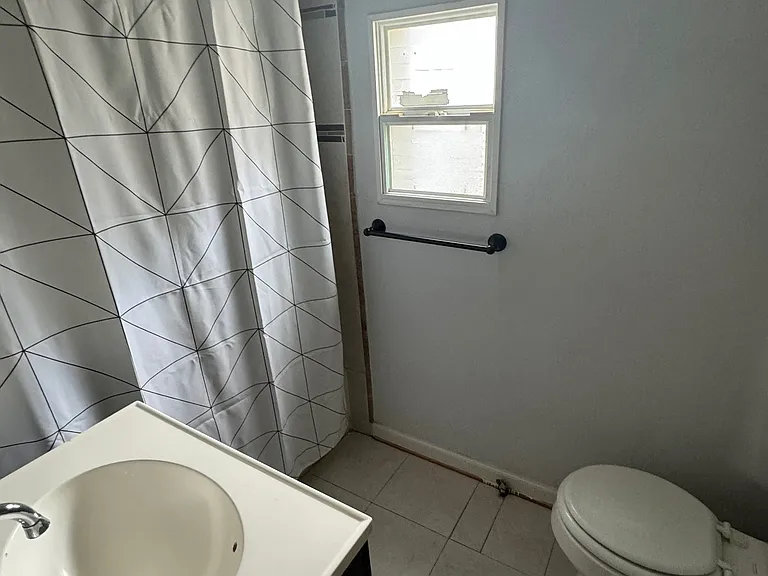 843 Blossom Way — Photo 6
