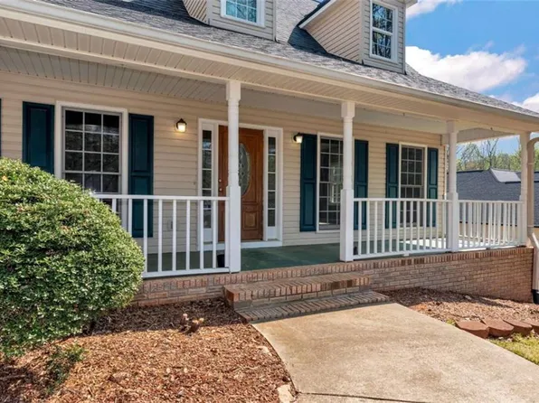 1173 Overland Park Dr, Braselton, GA 30517