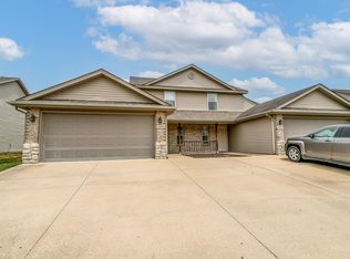 4016-4018 Arctic Fox Dr, Columbia, MO 65202