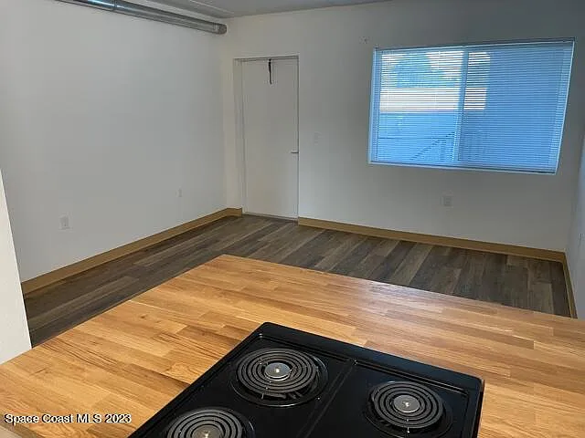 2421 Stone St #203 — Photo 9