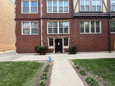 7015 S Paxton Ave #101, Chicago, IL, 60649