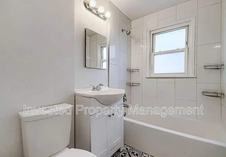 785 Elm St — Photo 12