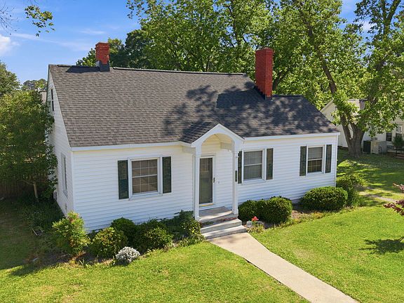 4th image of 219 Blount Street