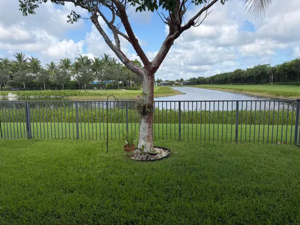12600 Copper Mountain Pass, Boynton Beach, FL 33473