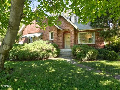 2703 W Chestnut Ave, Yakima, WA, 98902