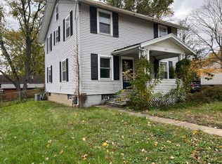 903 W College Ave, Normal, IL 61761