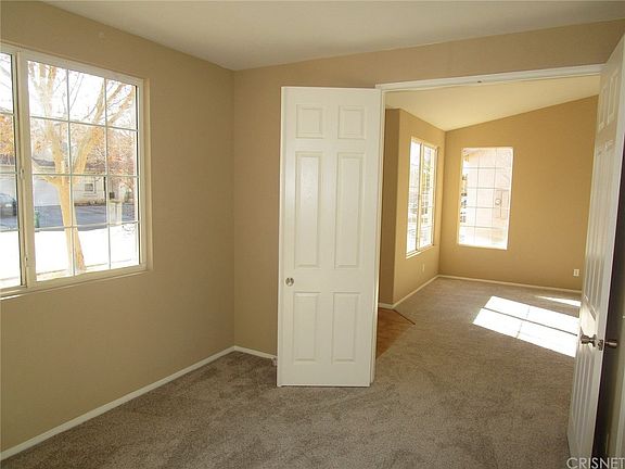 4th image of 3735 Las Palmas Ave
