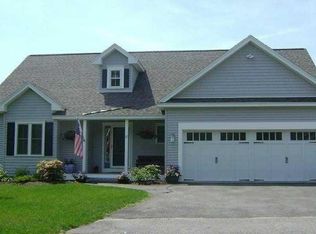 12 Lexington Dr #10, Kennebunk, ME 04043