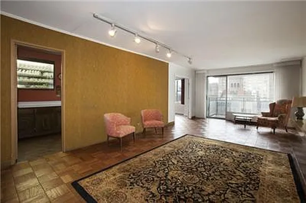 Sold by Corcoran | media 24