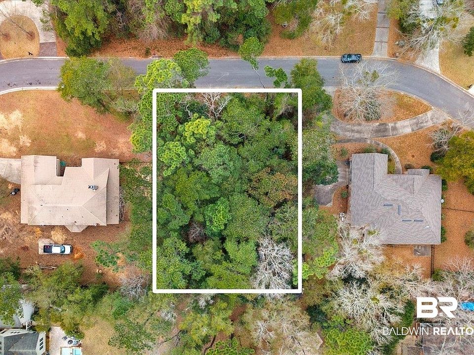 1st image of 107 Glen Hardie Dr