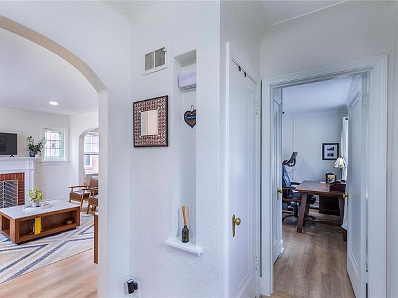 5th image of 6420 Pernod Ave
