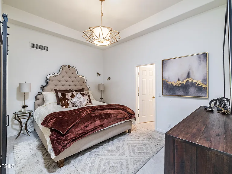 7020 E Mighty Saguaro Way — Photo 31