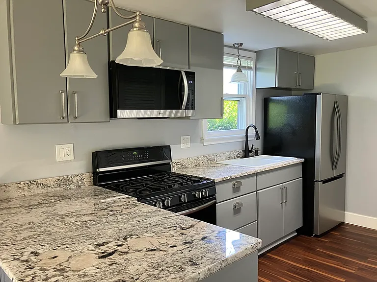 25 Prospect St #1 — Photo 2