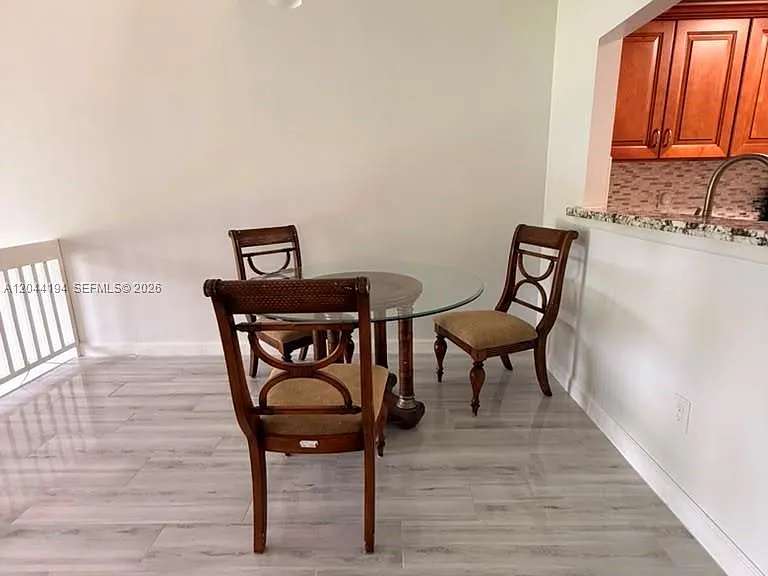 4182 S Pine Island Rd — Photo 3