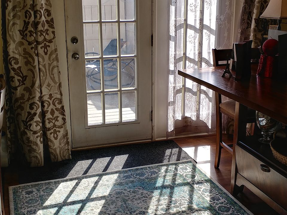 1st image of 1430 Long Island Ct