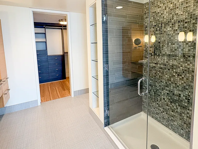 820 Blanchard St #1606 — Photo 19