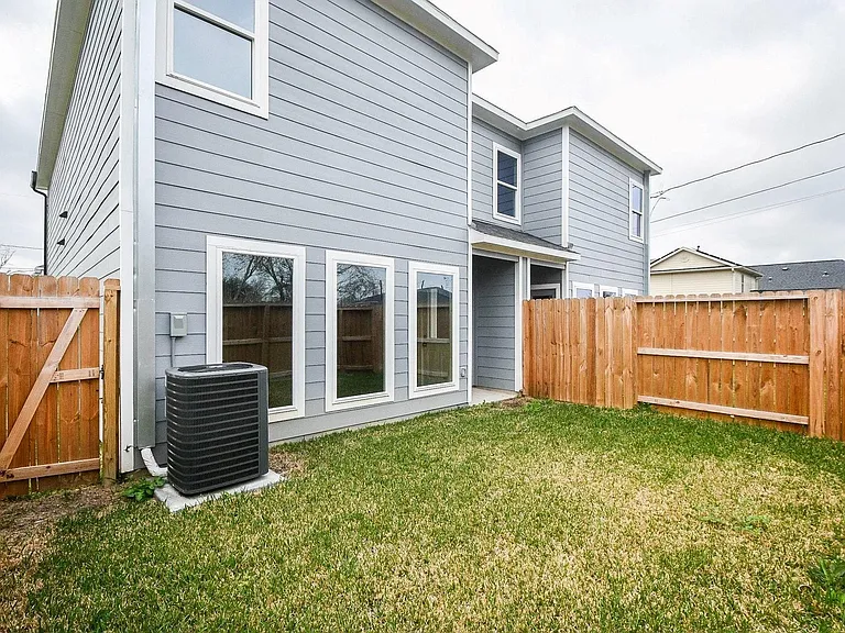 4401 Alvin St #B — Photo 19