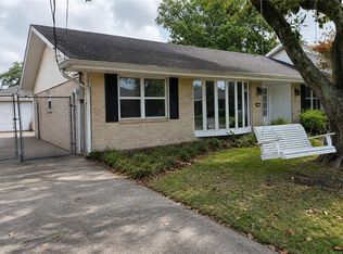 10125 Stacy Ct, River Ridge, LA 70123