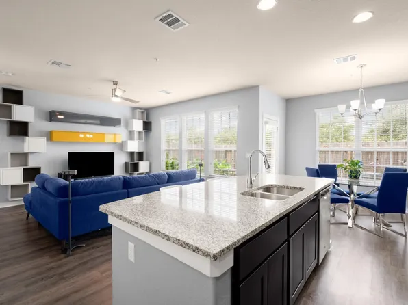 1101 E Parmer Ln #329, Austin, TX 78753