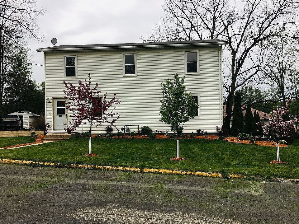 1st image of 505 Burns St