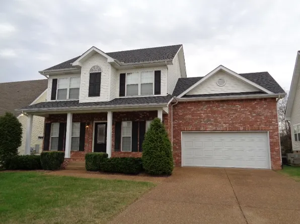 2406 Adelaide Dr, Thompsons Station, TN 37179