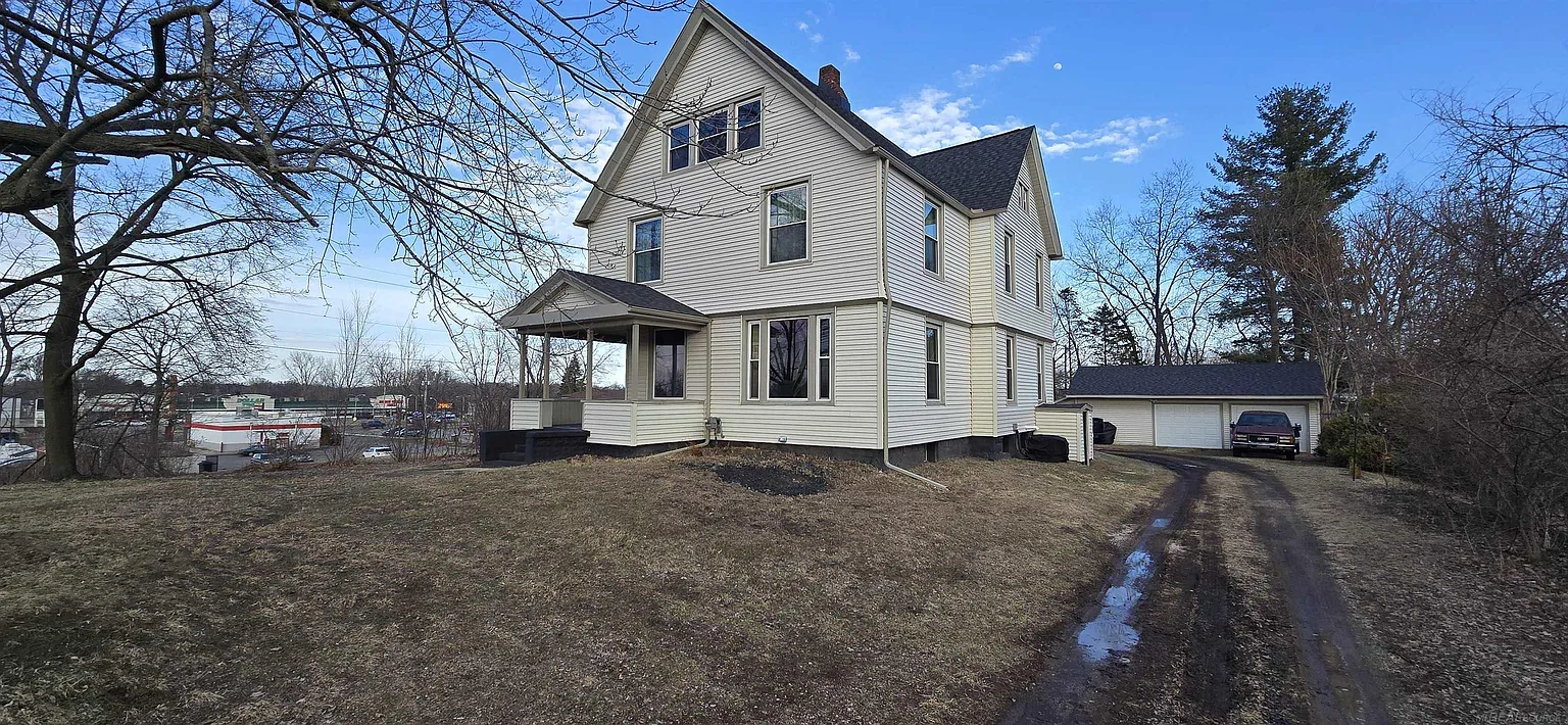 205 S Dettman Rd photo 1