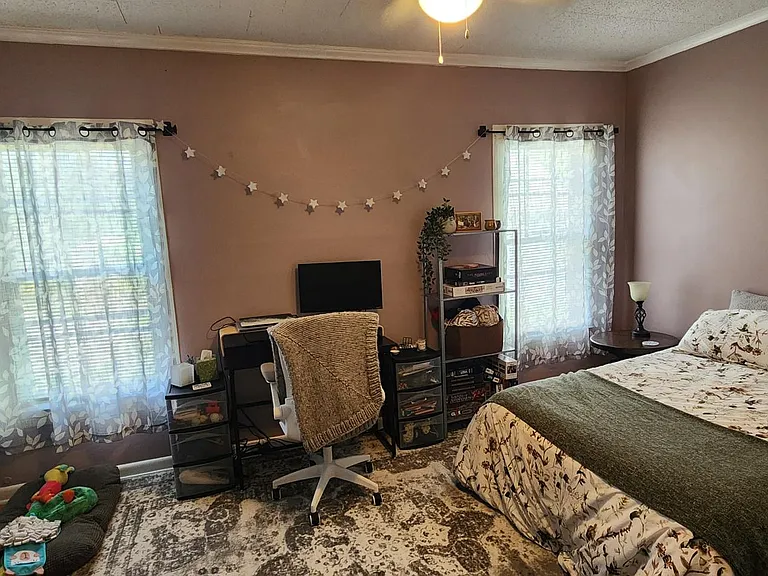 1385 W Michigan Ave #BELLA VISTA FARMHOUS — Photo 8