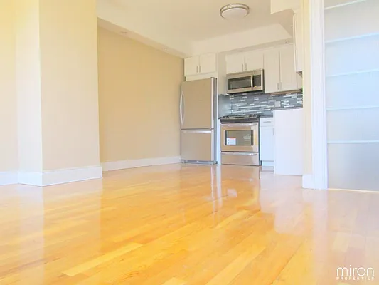 Rented by Miron Properties | media 20