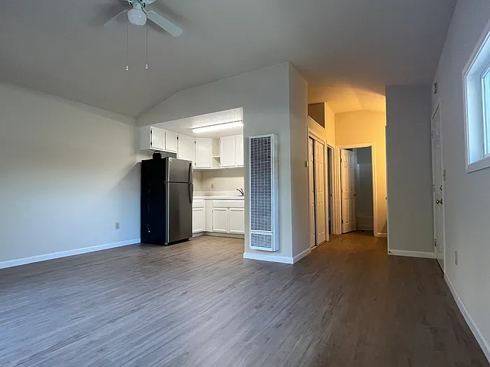 1 bed, 1.0 bath, 610 sqft, $2,095 — Photo 4