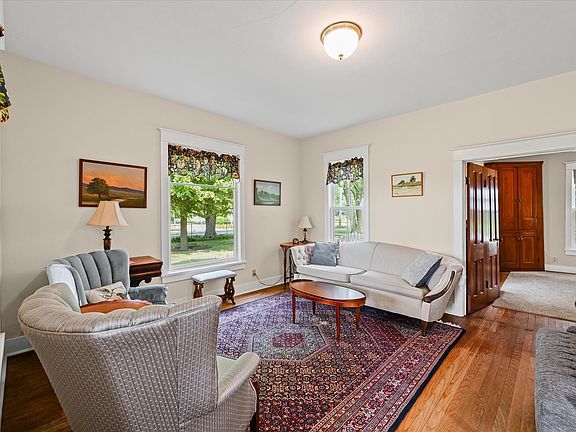 5th image of 1728 County Road 500 E