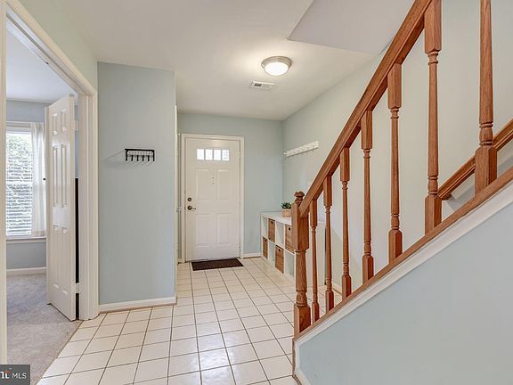 4th image of 5640 Gresham Ln