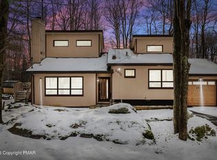 2933 Melody Ln, Tobyhanna, PA