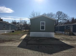 76 John Pride Ln #76, Manhattan, KS 66502